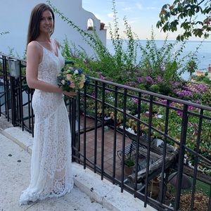 Ivory lace maxi dress M